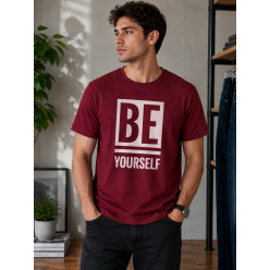 BE Yourself Baskılı Bordo Tişört